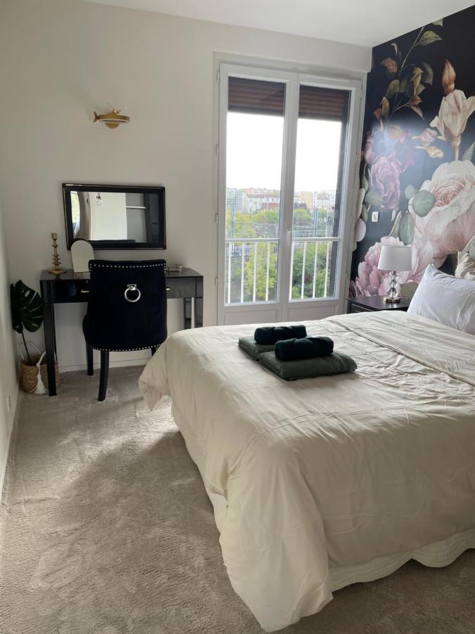 Rose Blossom Apartment In Paris Vanves Luaran gambar